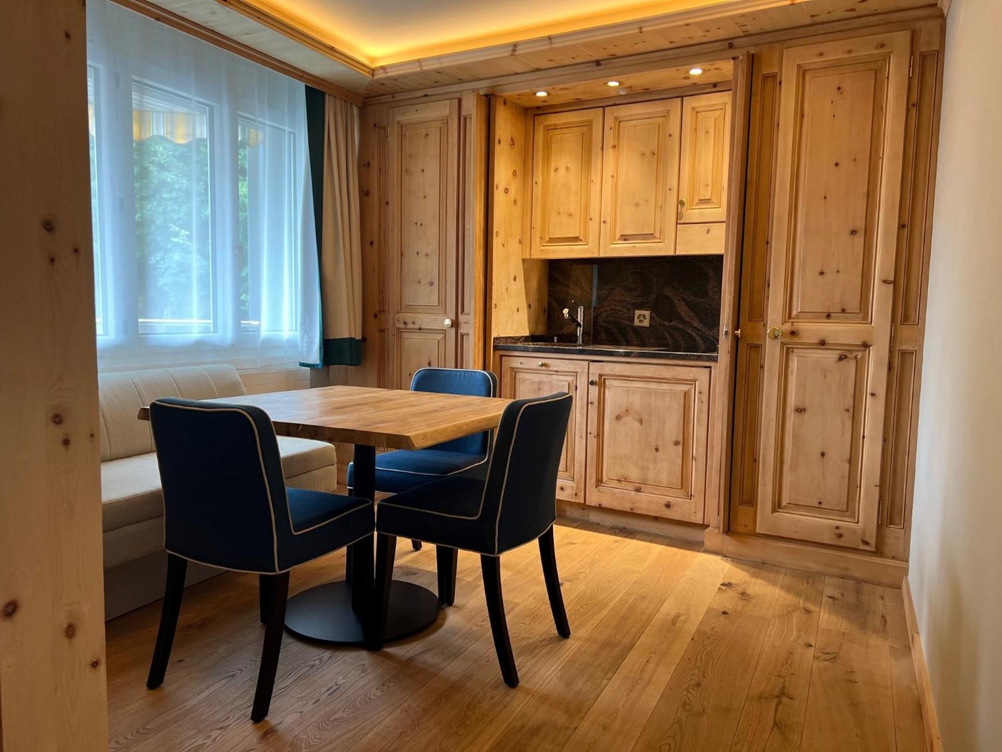 Precise Tale Seehof Davos